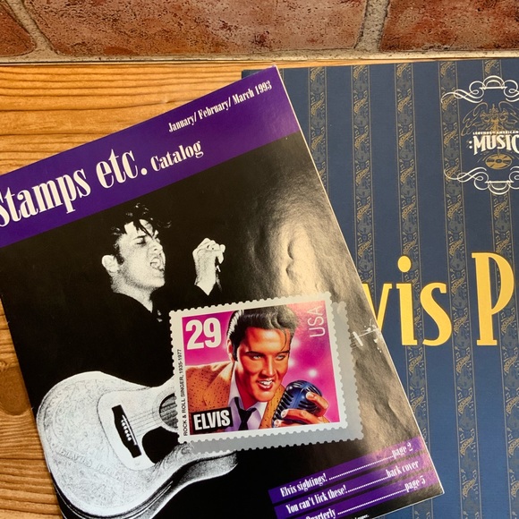 Elvis Presley Stamp Collection Set - Picture 9 of 10